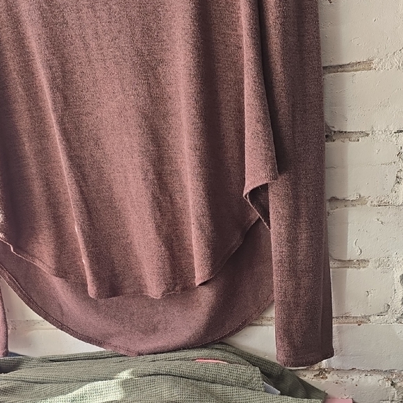 Wilfred mauve-brown crewneck knit top - Picture 4 of 4